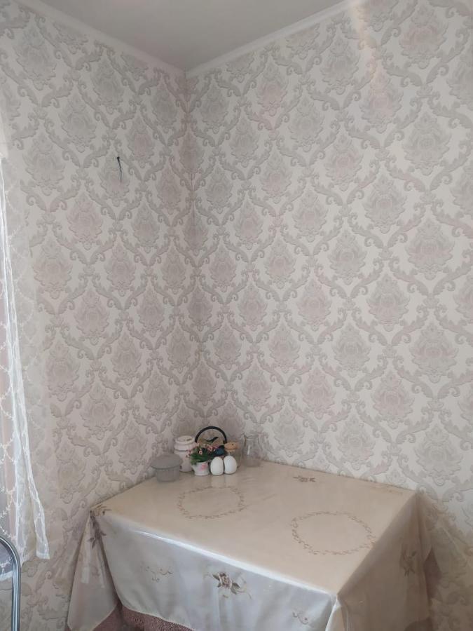 Квартира В Гаграх Apartment Ngoại thất bức ảnh