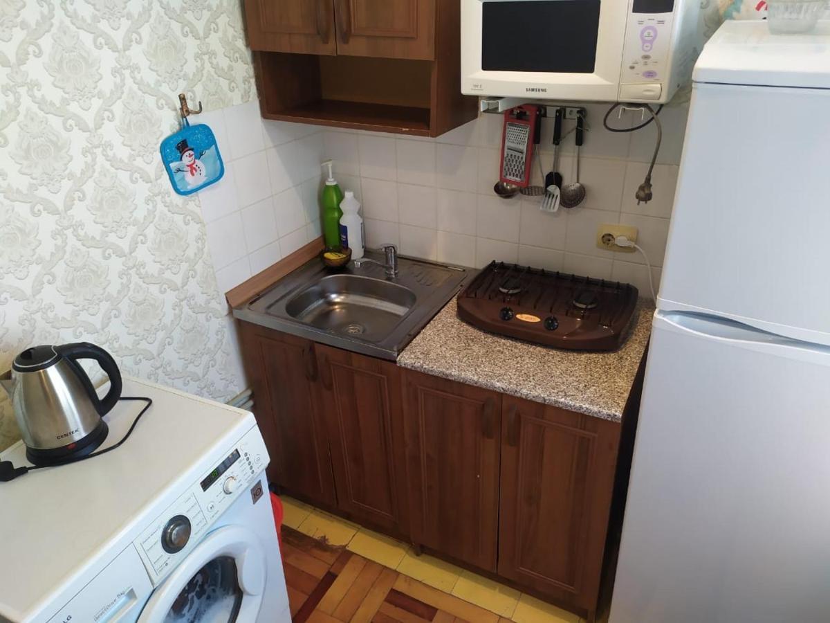 Квартира В Гаграх Apartment Ngoại thất bức ảnh